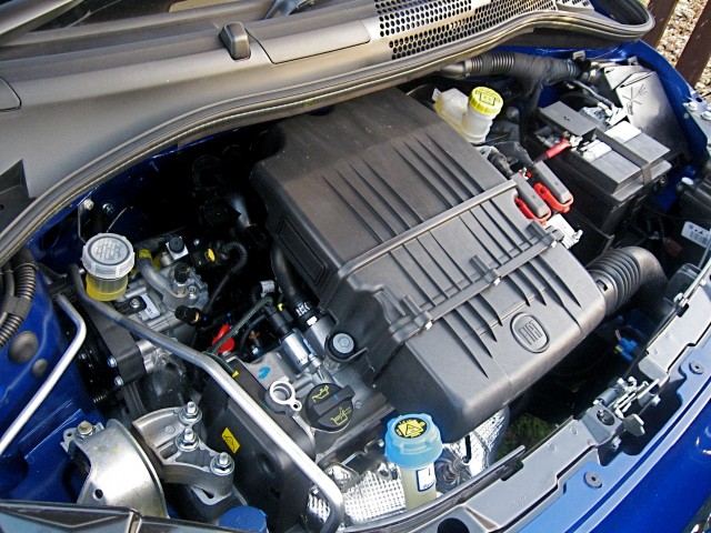 PACHET REVIZIE Filtre UFI FIAT 500 (312_) 1.2 - 1.4 CNG-LPG 10.03-